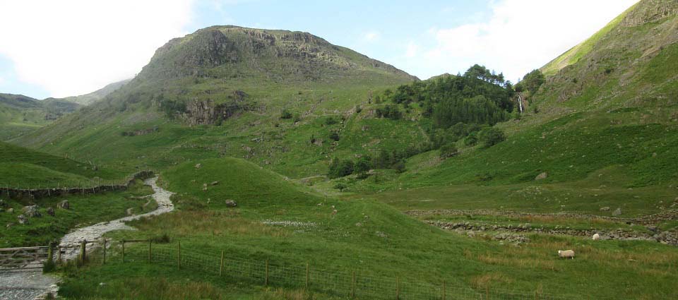 Scafell Pike trail waterfalls image
